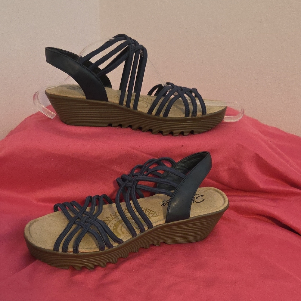 Skechers Super Strappy Stretch Navy Platform Sandals